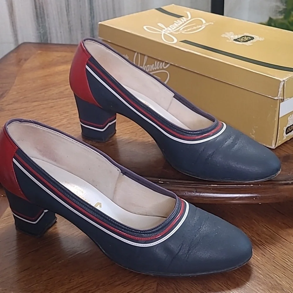 Vintage Johansen Adlib Womens 8.5 classic leather red white blue dress shoes